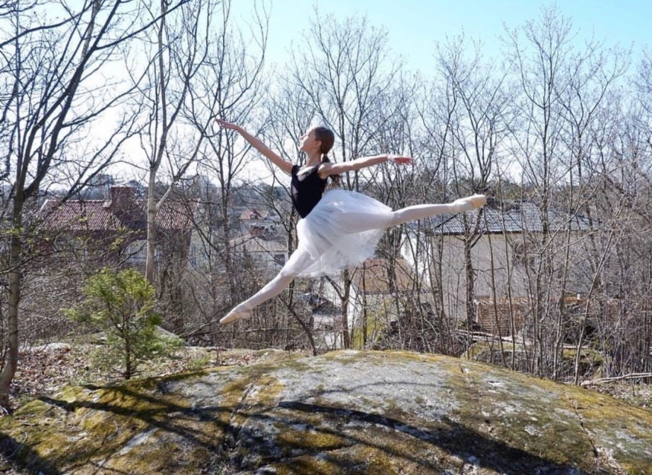 FD956CCF-EEA0-4979-9D1B-60A0746C9131