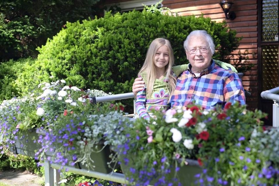 80443835-2BFB-4B27-A940-F71CCFD70E2A